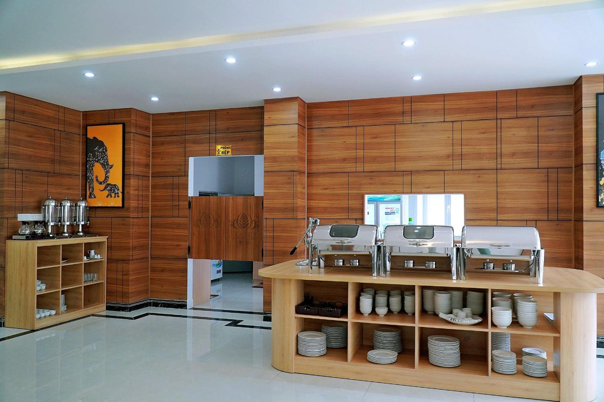 Khach San Xa Nu Hotel Kon Tum Exterior photo